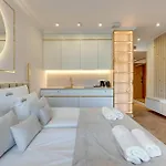 Deo Plaza Premium & Riverside By Downtown Gdansk