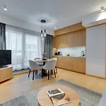 Apartahotel Deo Plaza Premium & Riverside By Downtown