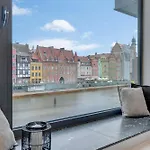 Apartahotel Deo Plaza Premium & Riverside By Downtown 4*