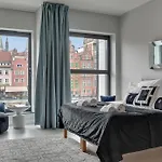 Deo Plaza Premium & Riverside By Downtown