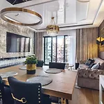 Apartahotel Deo Plaza Premium & Riverside By Downtown