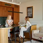 Deo Plaza Premium & Riverside By Downtown Appart hôtel