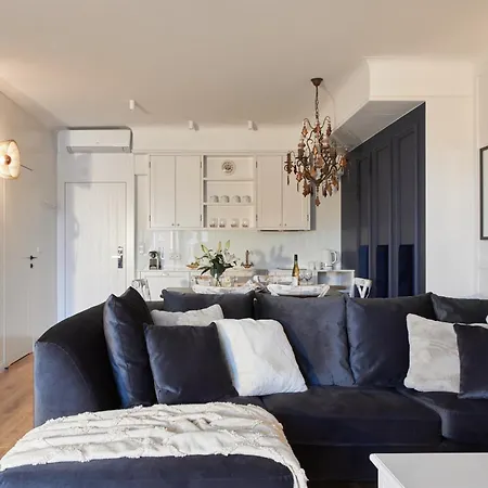 Apartment Deo Plaza Premium Suites, Riverside & Radisson By Downtown Gdansk