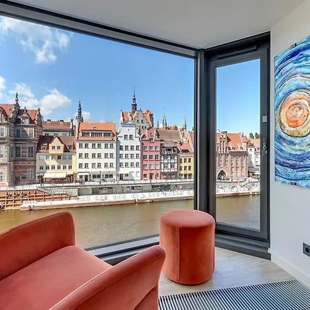 Deo Plaza Premium & Riverside By Downtown