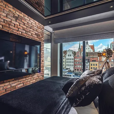 Deo Plaza Premium Suites, Riverside & Radisson By Downtown Apartment Gdansk
