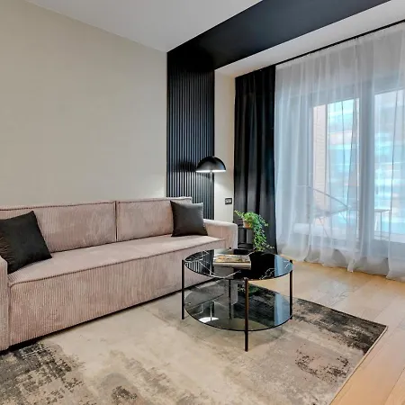 Hotel apartamentowy Deo Plaza Premium & Riverside By Downtown