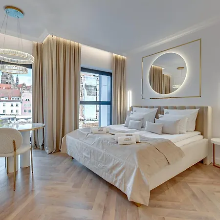 Apartment Deo Plaza Premium Suites, Riverside & Radisson By Downtown *