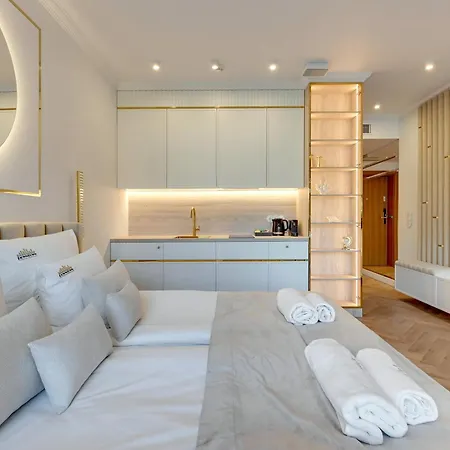 Deo Plaza Premium & Riverside By Downtown Гданьск