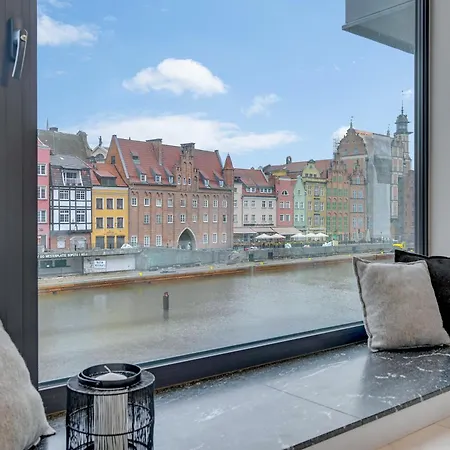 Апарт-отель Deo Plaza Premium & Riverside By Downtown 4*
