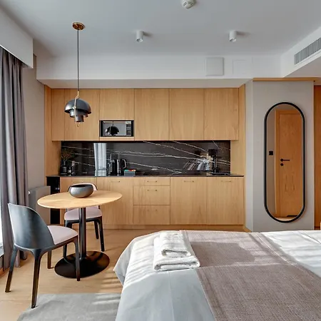 Deo Plaza Premium Suites, Riverside & Radisson By Downtown * Gdansk