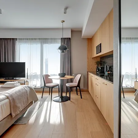Deo Plaza Premium Suites, Riverside & Radisson By Downtown * Gdansk