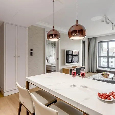 Apartment Deo Plaza Premium Suites, Riverside & Radisson By Downtown Gdansk