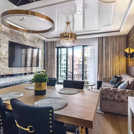 Апарт-отель Deo Plaza Premium & Riverside By Downtown