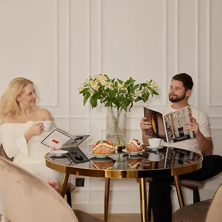 Deo Plaza Premium & Riverside By Downtown Lägenhetshotell 4*