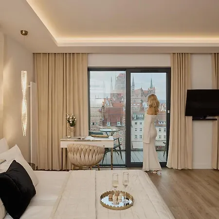 Deo Plaza Premium & Riverside By Downtown