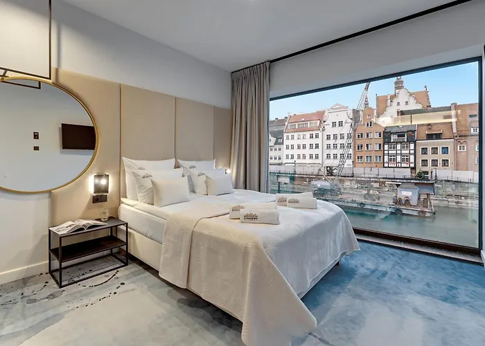 Deo Plaza Premium & Riverside By Downtown Hotel apartamentowy 4*